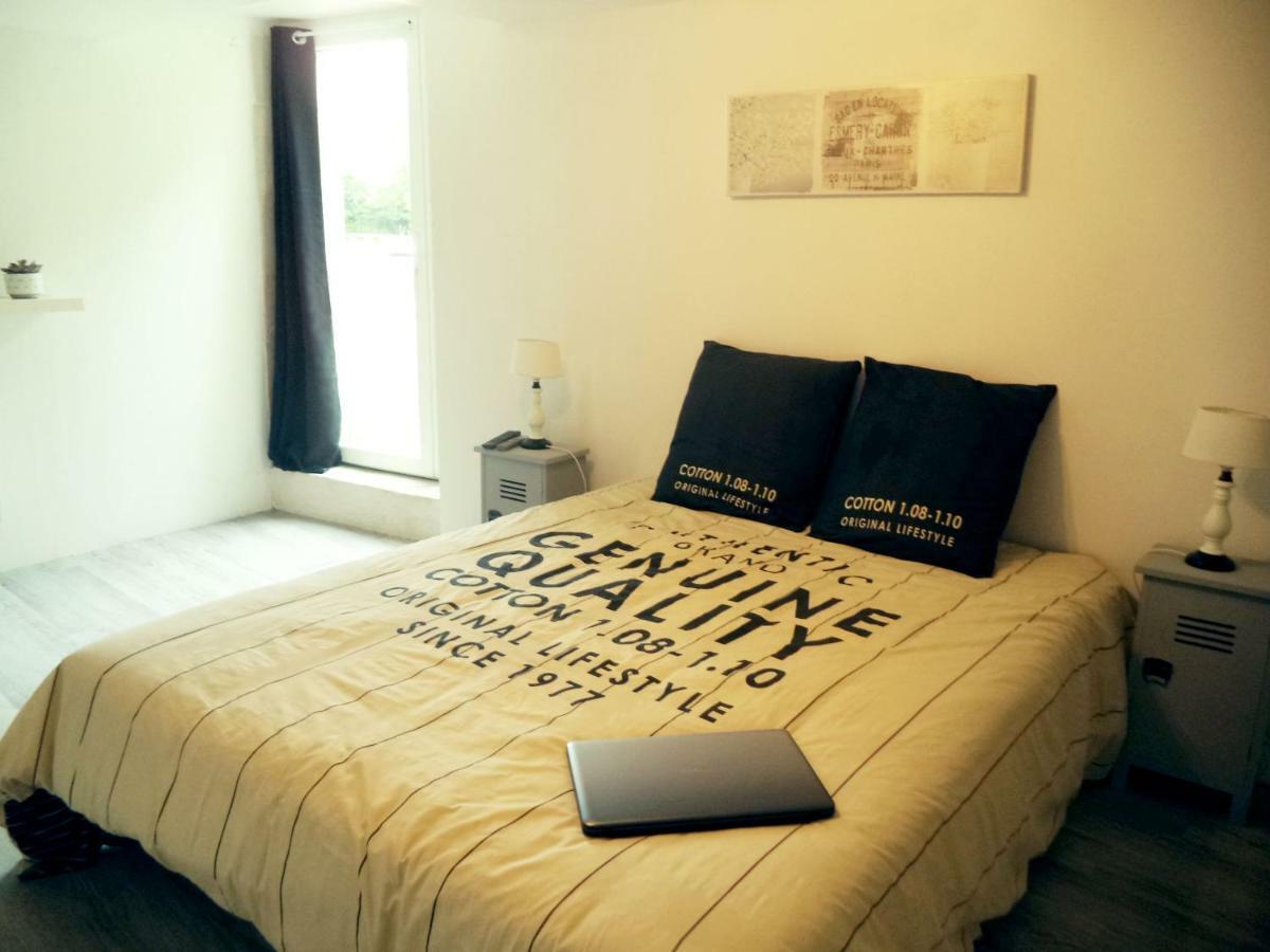 La Gauviniere Bed & Breakfast Liez Bagian luar foto